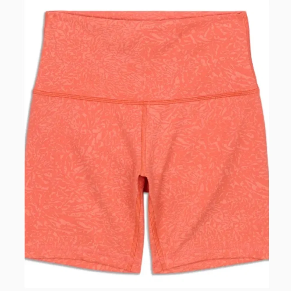Lululemon Wunder Train High Rise Short 8